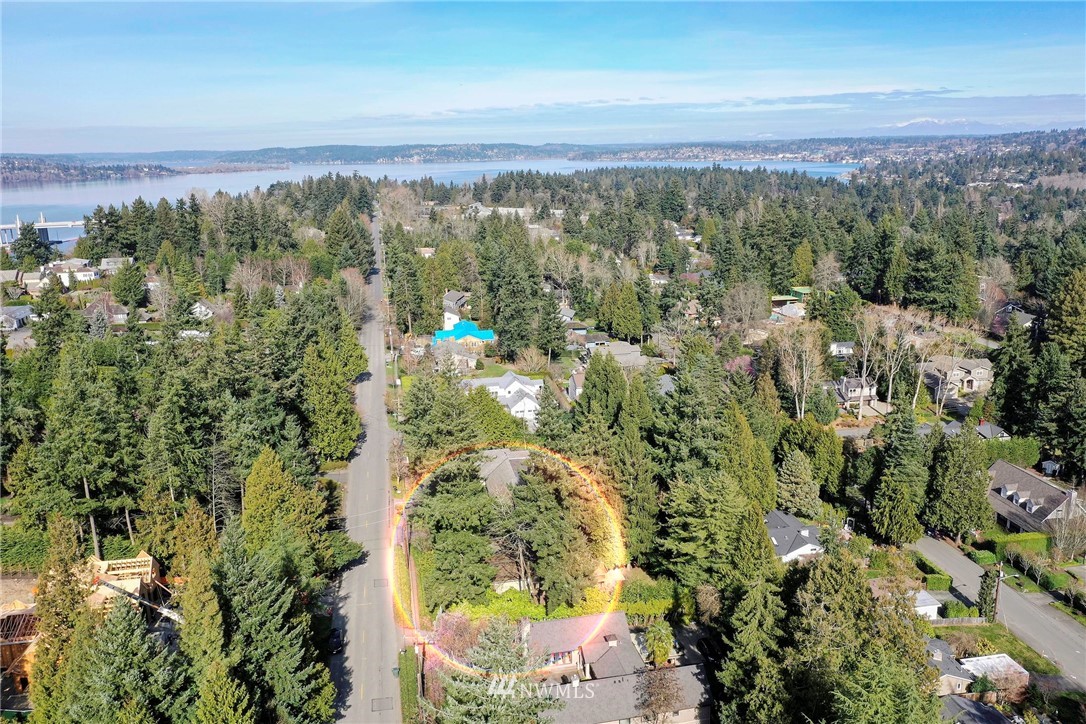 2036 Evergreen Point Road Medina, WA 98039 - Photo 2 of 21