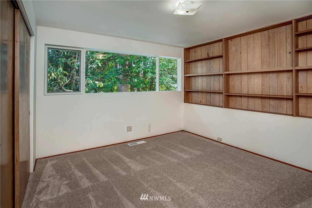 2036 Evergreen Point Road Medina, WA 98039 - Photo 20 of 21