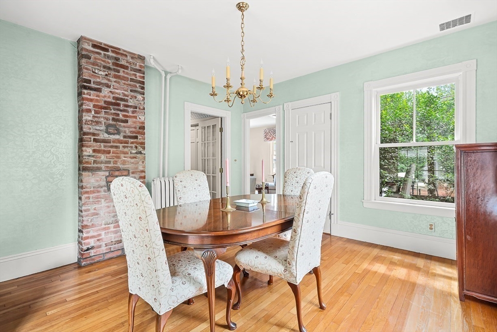 296 Linden Street Wellesley, MA 02481 - Photo 13 of 35