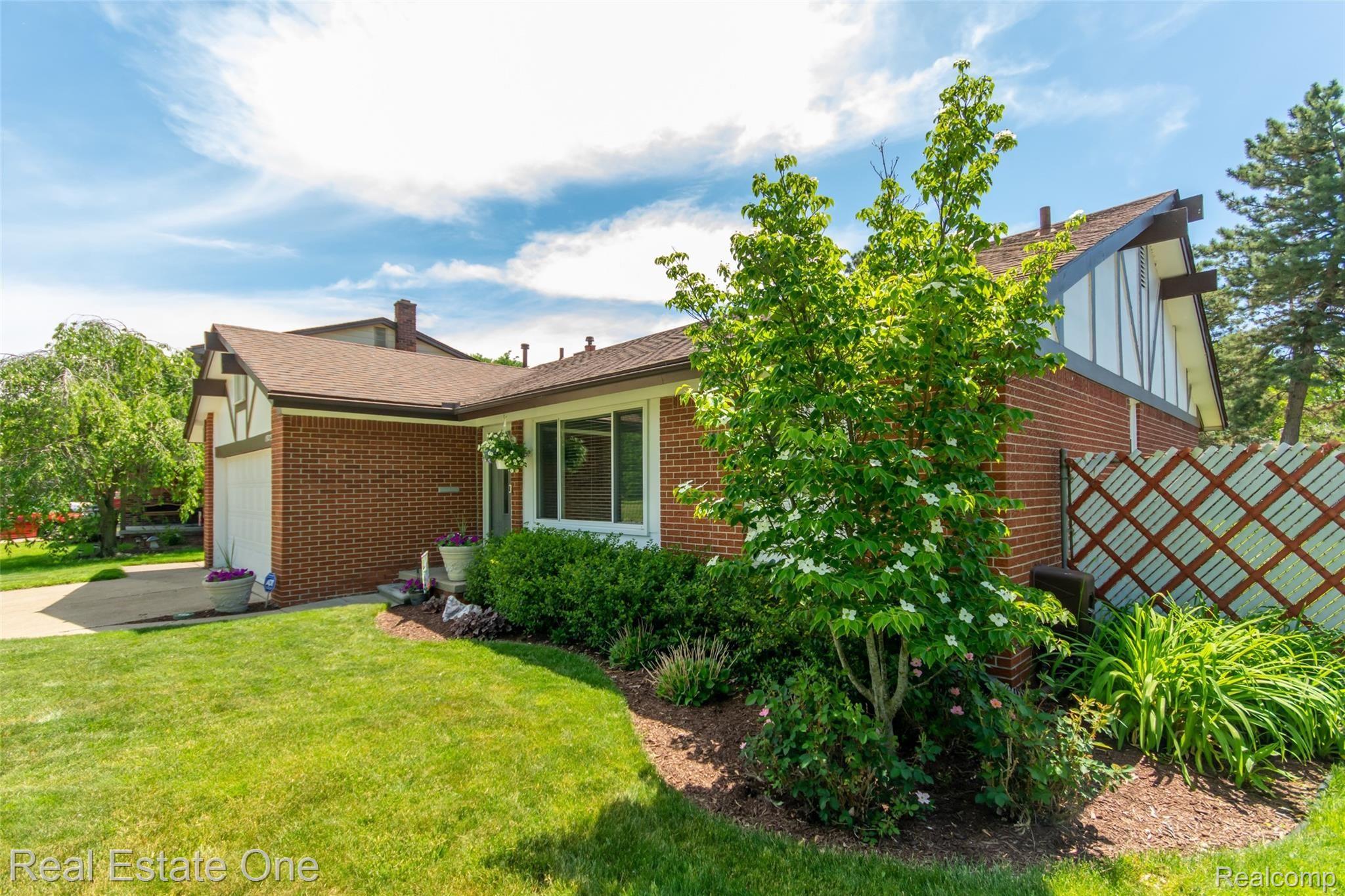 19279 Coachwood Road Riverview, MI 48193 - Photo 43 of 60 DSC_8551.jpg