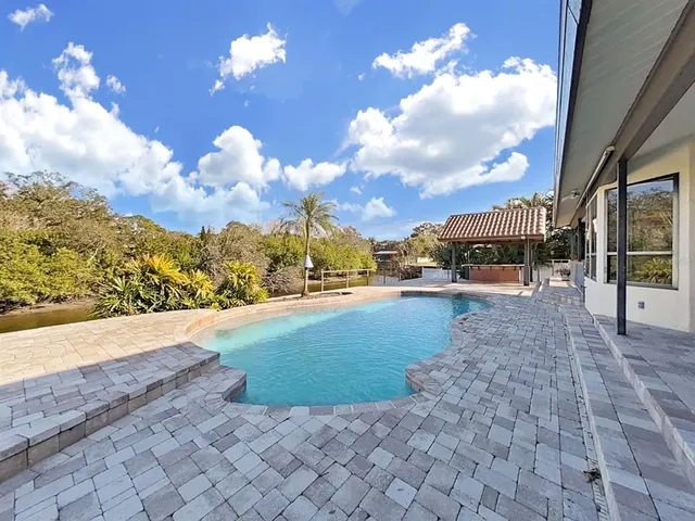 $1,200,000 | 1930 Cove Lane, Clearwater, FL 33764
