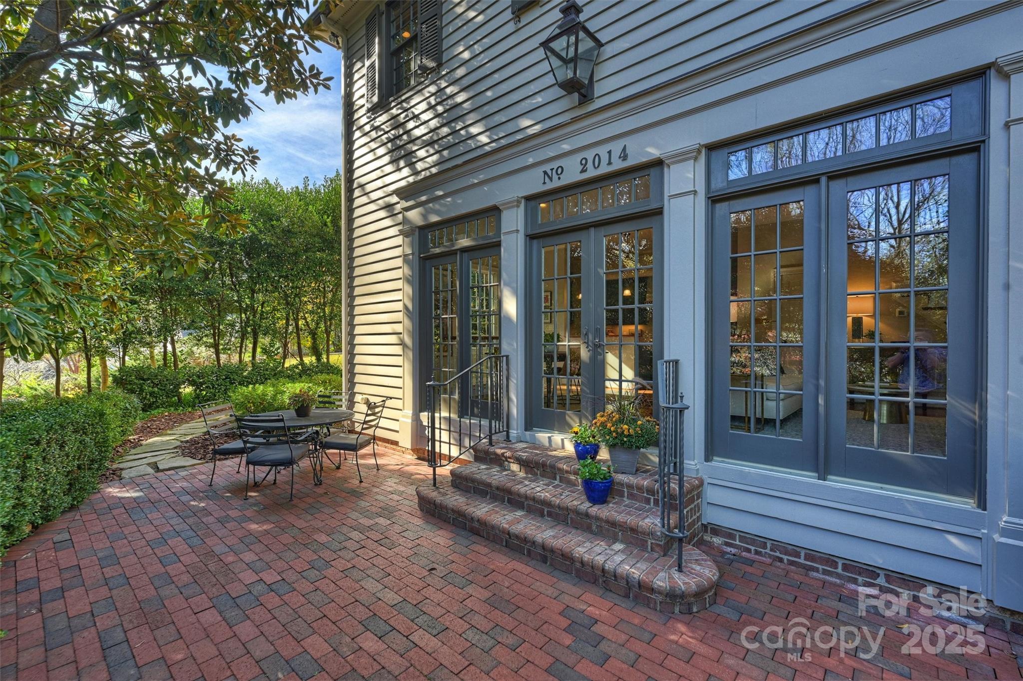2014 New Hope Road Charlotte, NC 28203 - Photo 2 of 6 Gallery Image 2