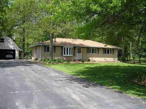 12909 Maxwell Road Carleton, MI 48117 - Photo 7 of 7 737653-6.JPG