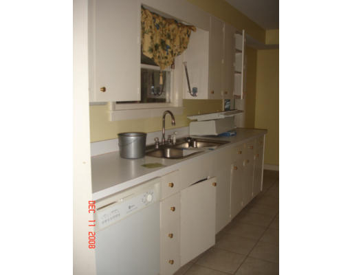 66 Draper Road Wayland, MA 01778 - Photo 3 of 8