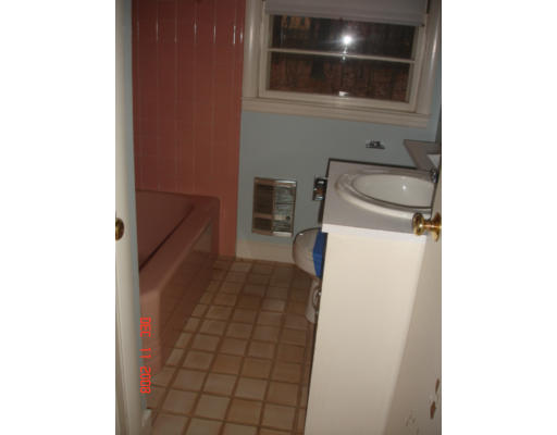 66 Draper Road Wayland, MA 01778 - Photo 4 of 8