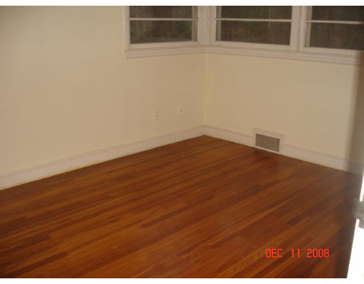 66 Draper Road Wayland, MA 01778 - Photo 6 of 8