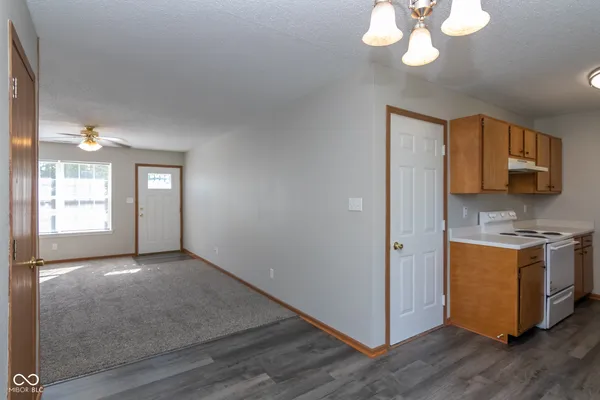 $1,500 | 2816 Fieldstone Court, Franklin, IN 46131