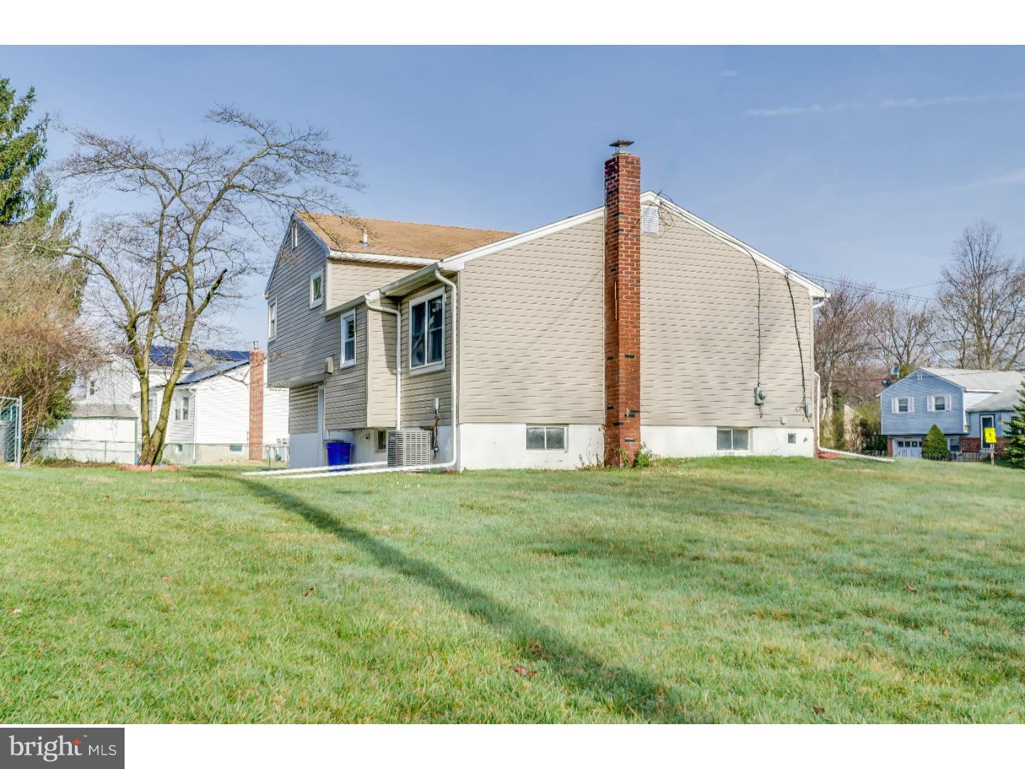 27 Hilton Road Mount Holly, NJ 08060 - Photo 22 of 25 Exterior
