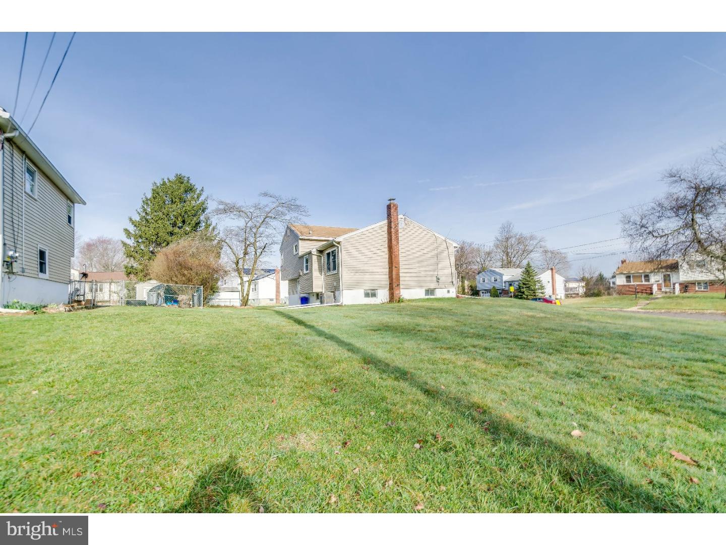 27 Hilton Road Mount Holly, NJ 08060 - Photo 23 of 25 Exterior