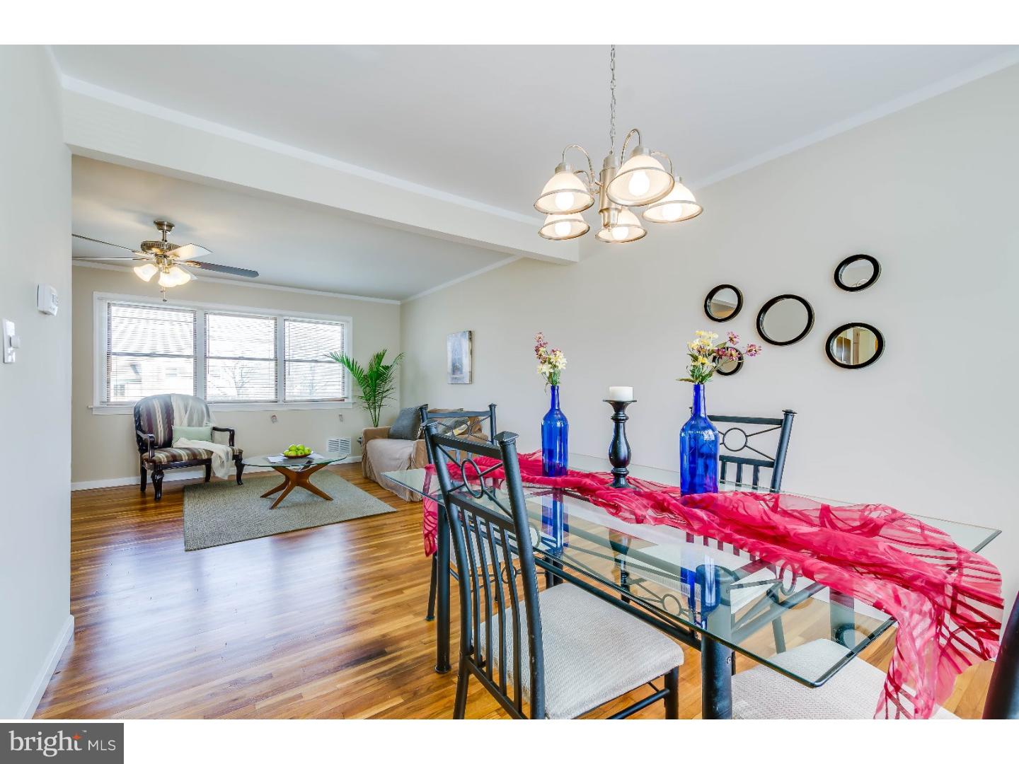 27 Hilton Road Mount Holly, NJ 08060 - Photo 7 of 25 Dining Room