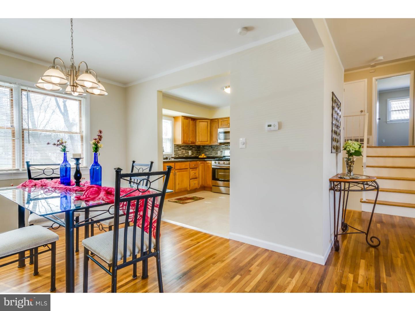 27 Hilton Road Mount Holly, NJ 08060 - Photo 8 of 25 Dining Room