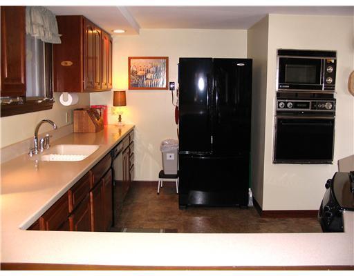 345 River Road Topsham, ME 04086 - Photo 10 of 25 Kitchen. The double wall ovens were...