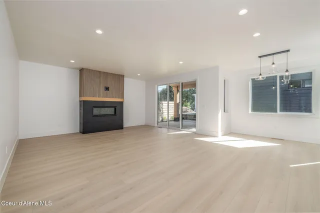 $1,345,000 | 918-920 East Pennsylvania Avenue, Coeur D'Alene, ID 83814