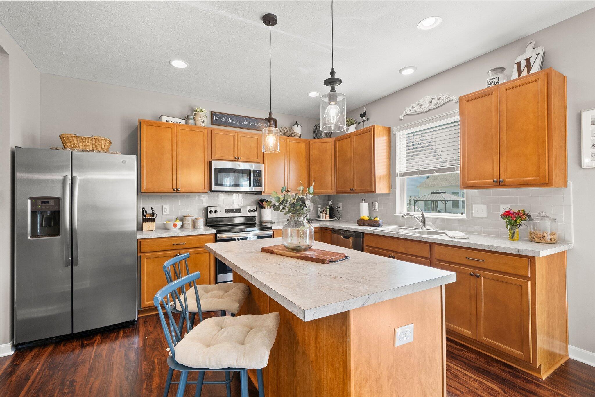 6875 Brooklyn Heights Road Westerville, OH 43081 - Photo 17 of 47 Kitchen
