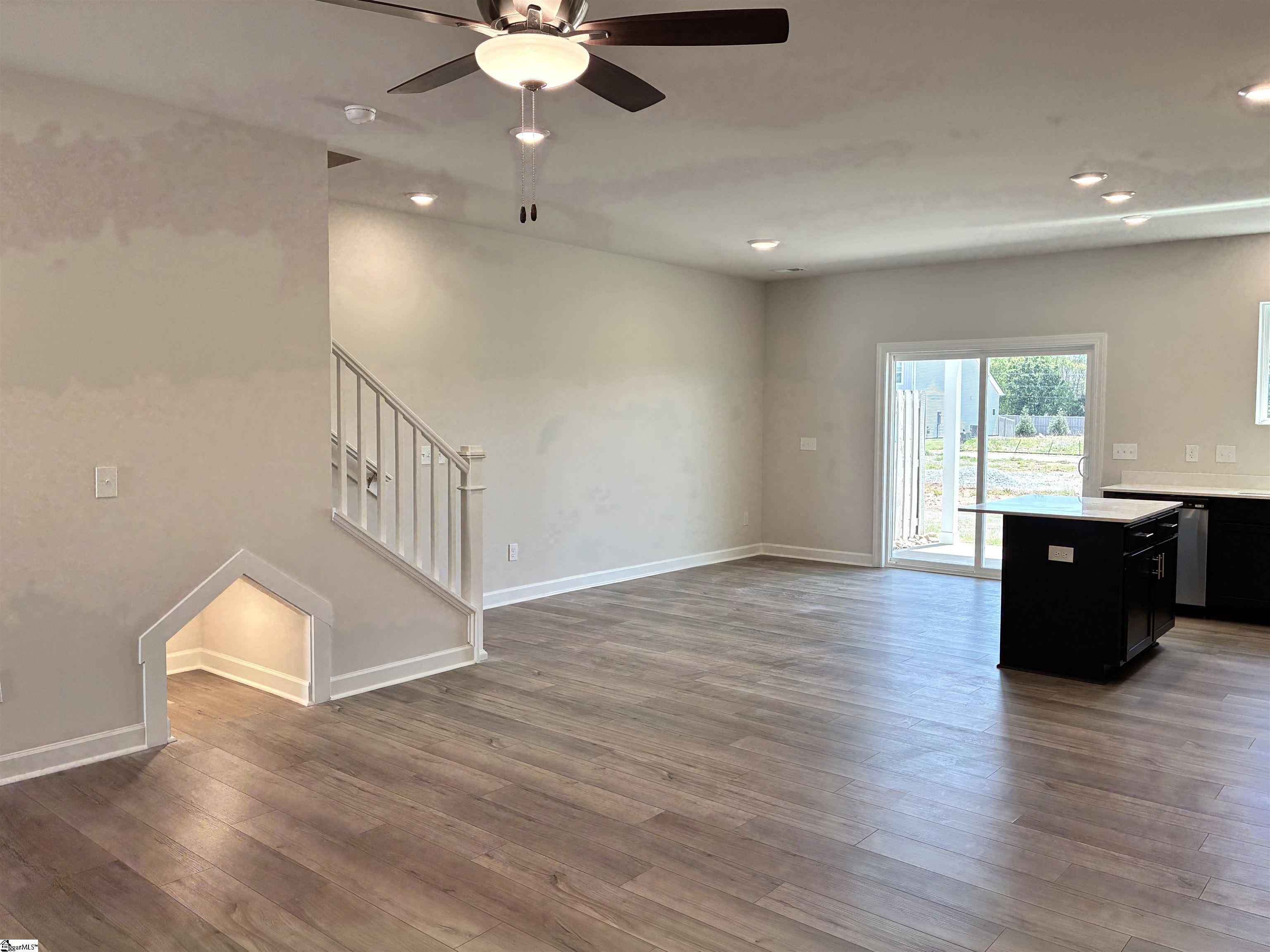 217 Crimson Tree Court Greenville, SC 29607 - Photo 4 of 23