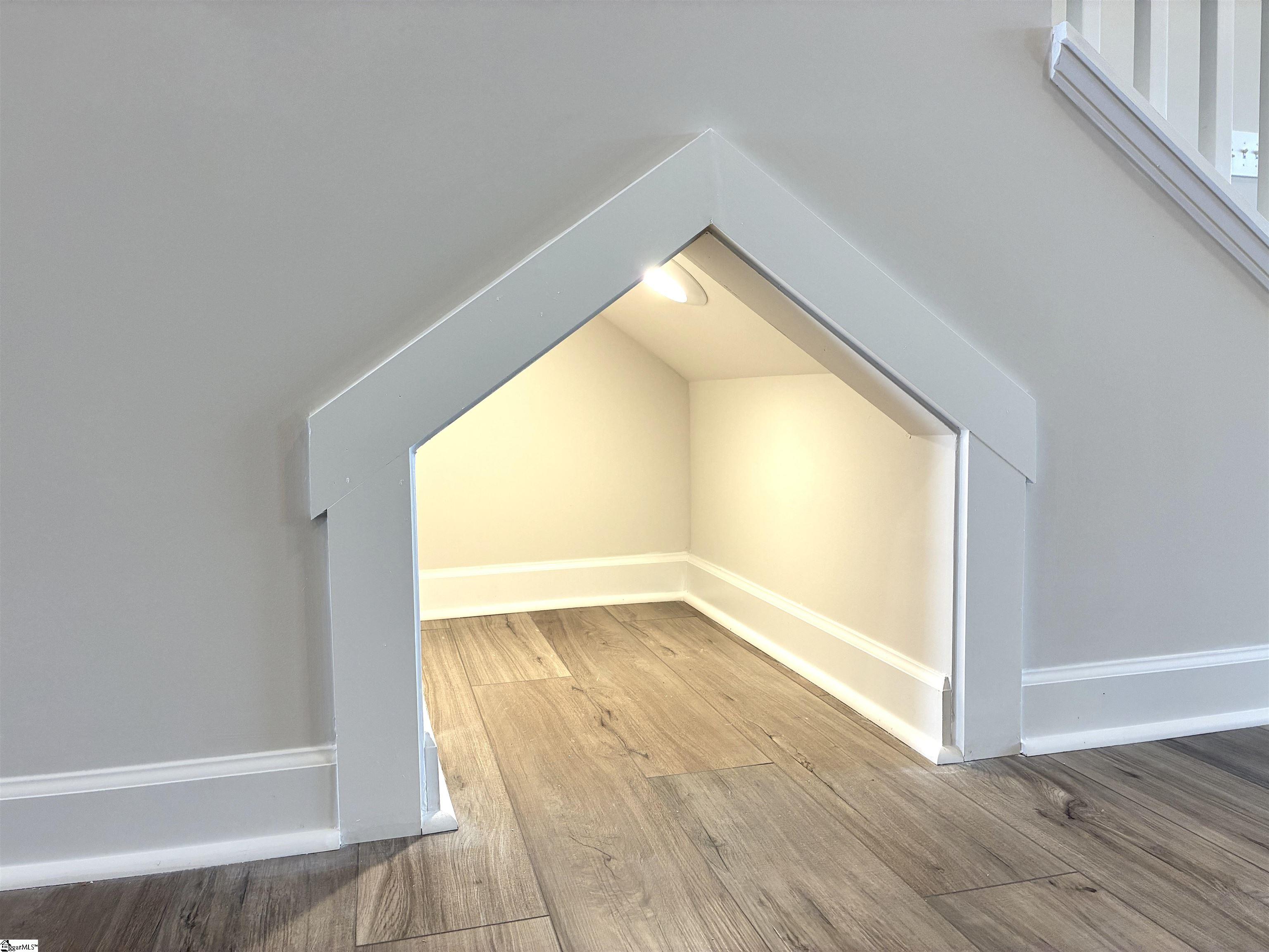 217 Crimson Tree Court Greenville, SC 29607 - Photo 5 of 23