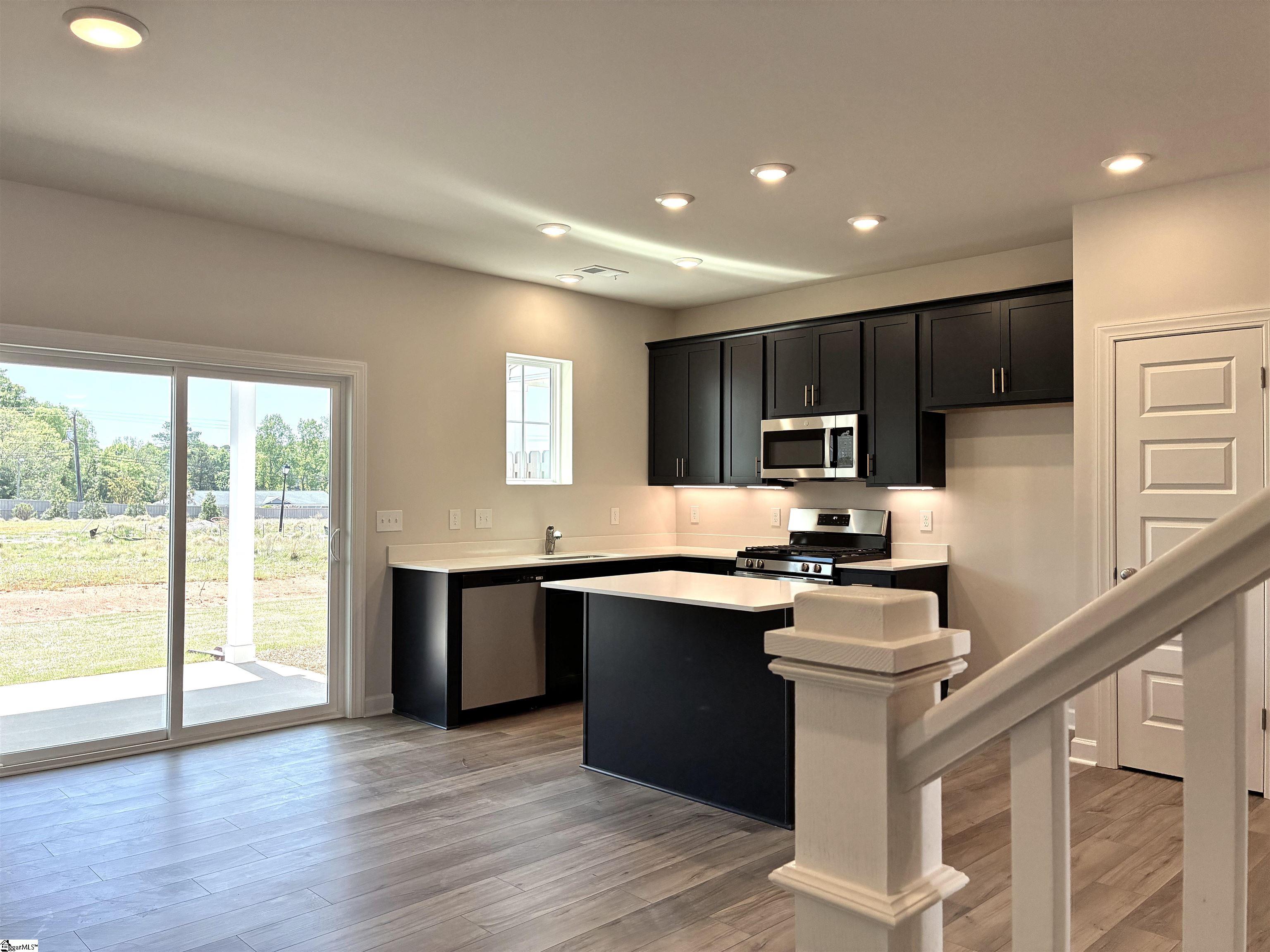 217 Crimson Tree Court Greenville, SC 29607 - Photo 9 of 23