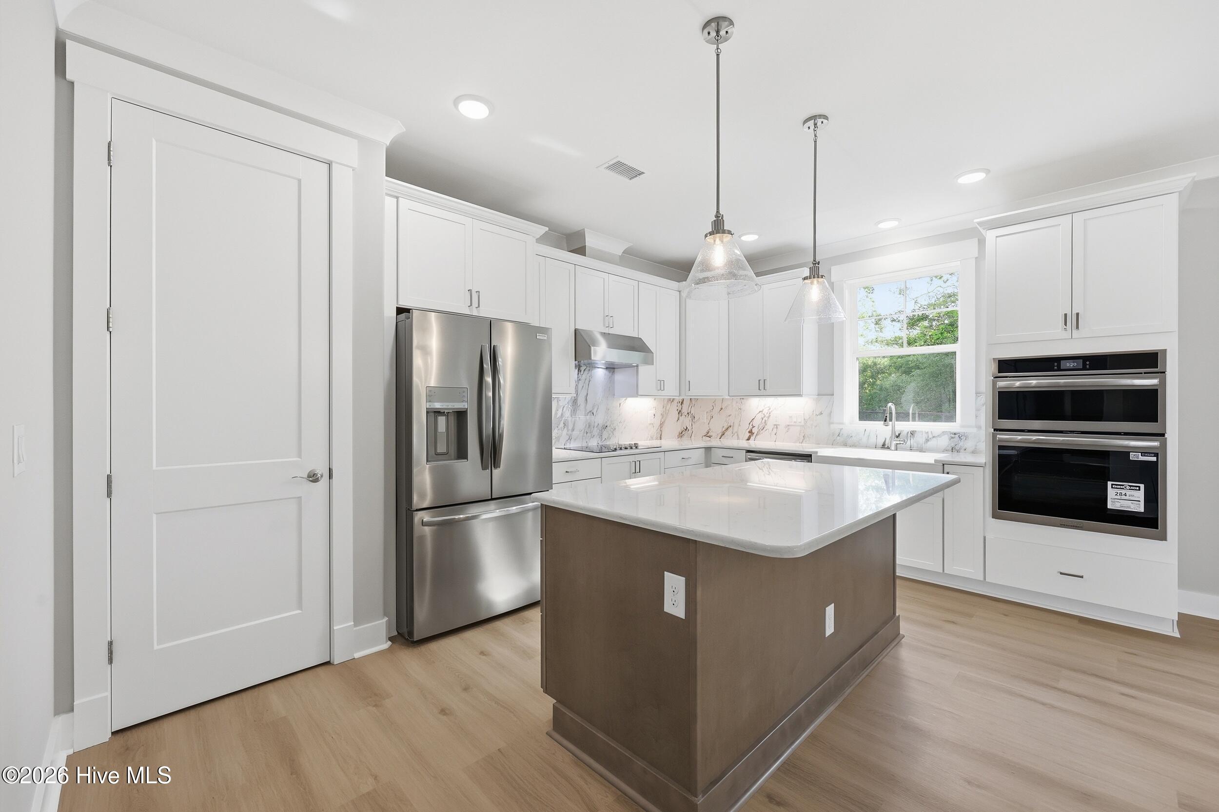 2006 Indigo Cv Way Calabash, NC 28467 - Photo 3 of 27 20_des_4285