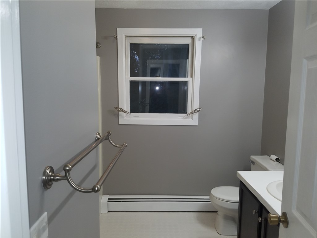25 Reed Street, Unit 17 Warwick, RI 02886 - Photo 11 of 20 Gallery Image 11