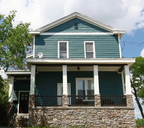 $1,675 | 918 Windsor Street, Unit 2, Cincinnati, OH 45206