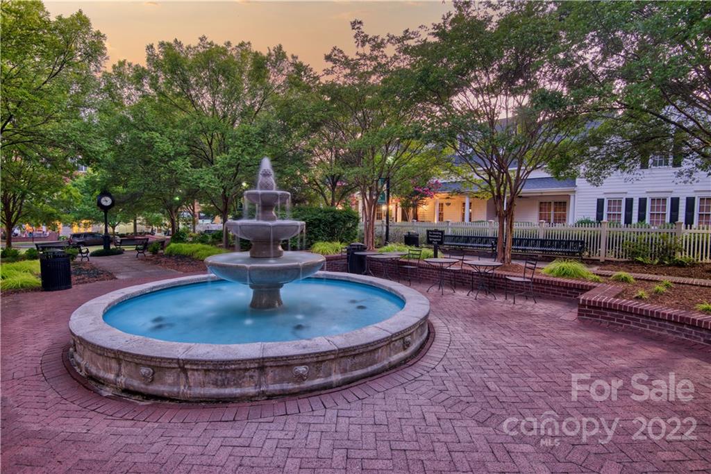 930 Stratford Run Drive Fort Mill, SC 29708 - Photo 23 of 28 a view of a house with swimming pool and sitting area