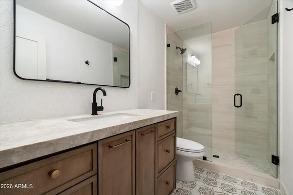 $2,750,000 | 10228 North 55th Place, Paradise Valley, AZ 85253