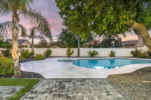 $2,750,000 | 10228 North 55th Place, Paradise Valley, AZ 85253