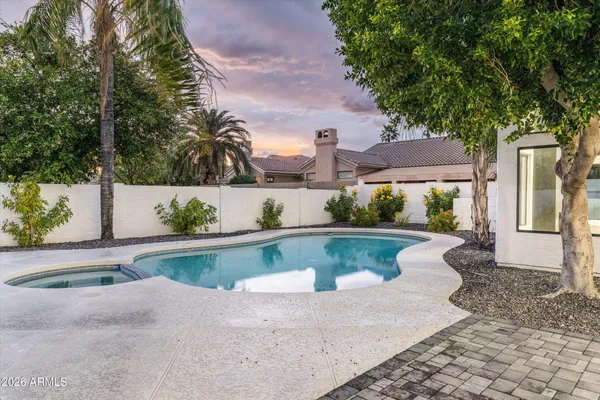 $2,750,000 | 10228 North 55th Place, Paradise Valley, AZ 85253
