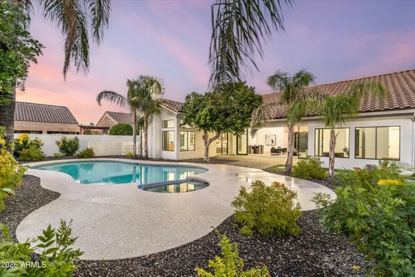 $2,750,000 | 10228 North 55th Place, Paradise Valley, AZ 85253