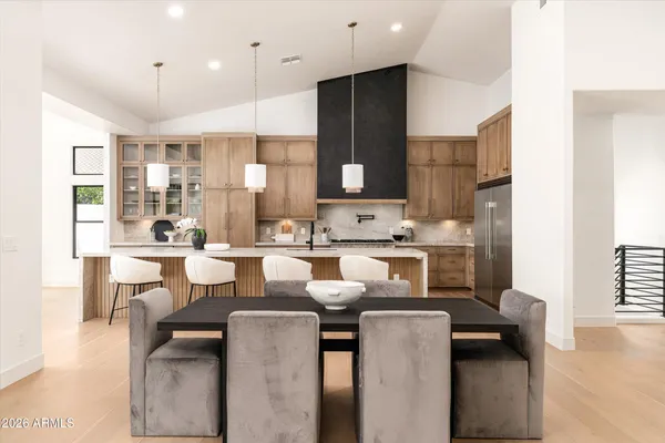 $2,750,000 | 10228 North 55th Place, Paradise Valley, AZ 85253