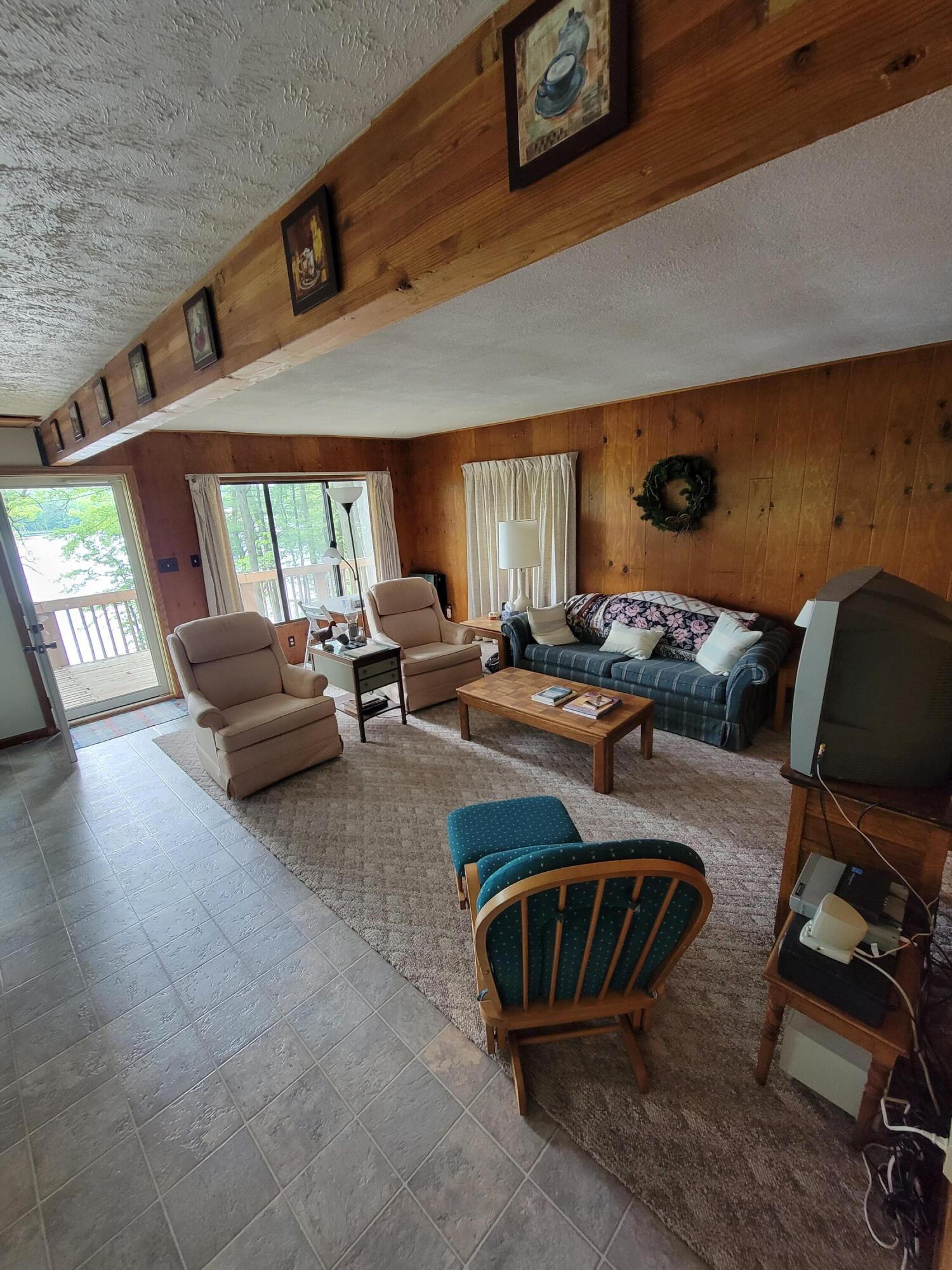 10143 Alpine Drive Reed City, MI 49677 - Photo 12 of 19 20220625_150356