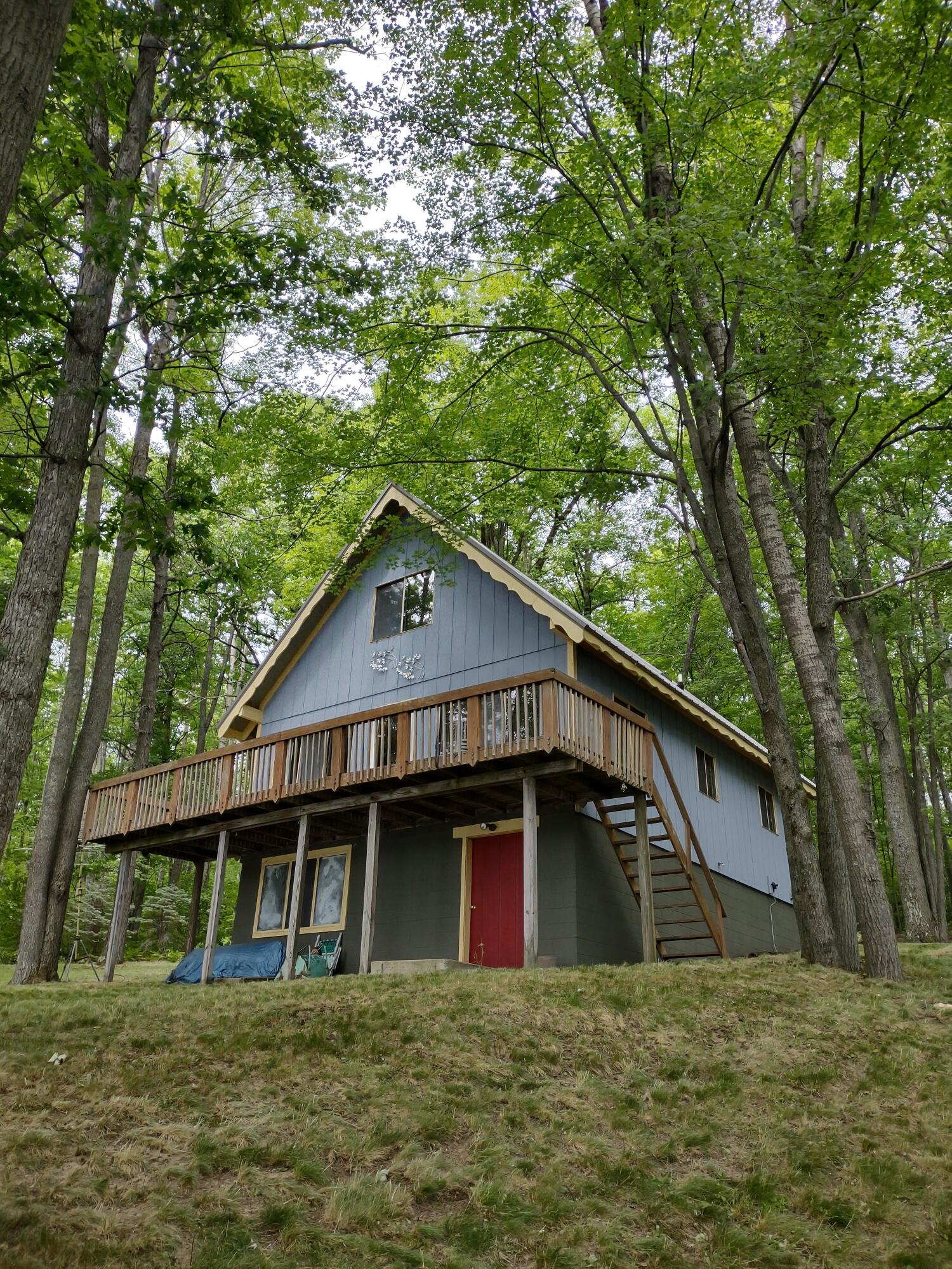 10143 Alpine Drive Reed City, MI 49677 - Photo 2 of 19 IMG_20220625_151642542_HDR