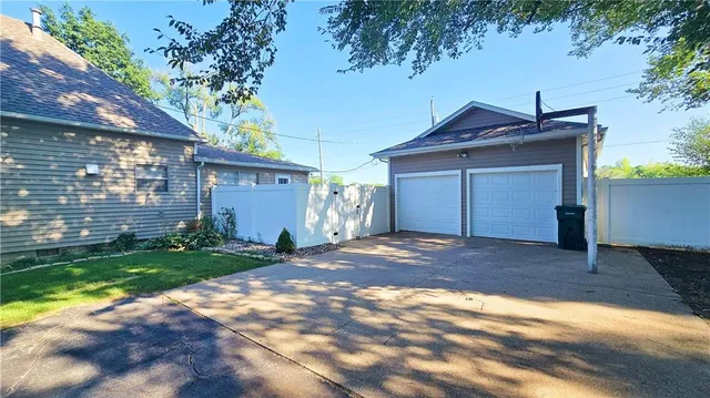 $225,000 | 324 West 23rd Street, Fort Scott, KS 66701