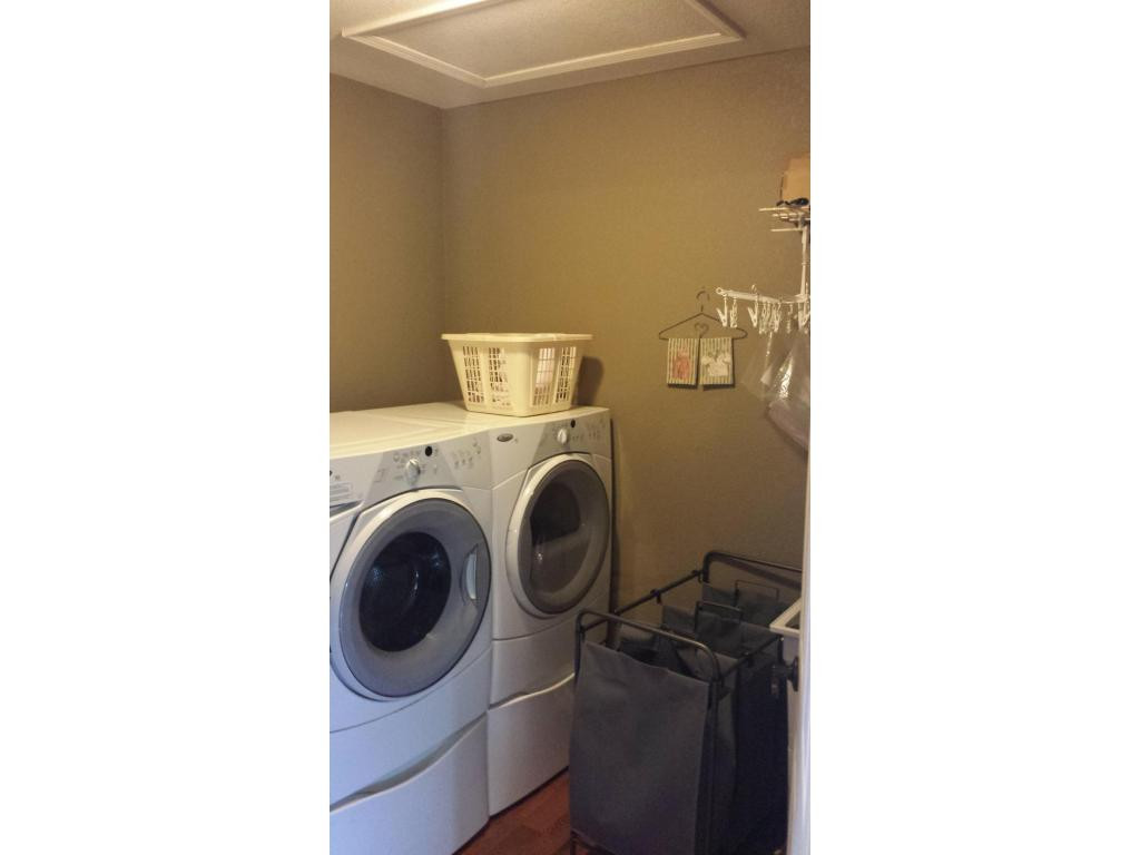 829 Gibson Road Greeneville, TN 37743 - Photo 11 of 24 Main level laundry