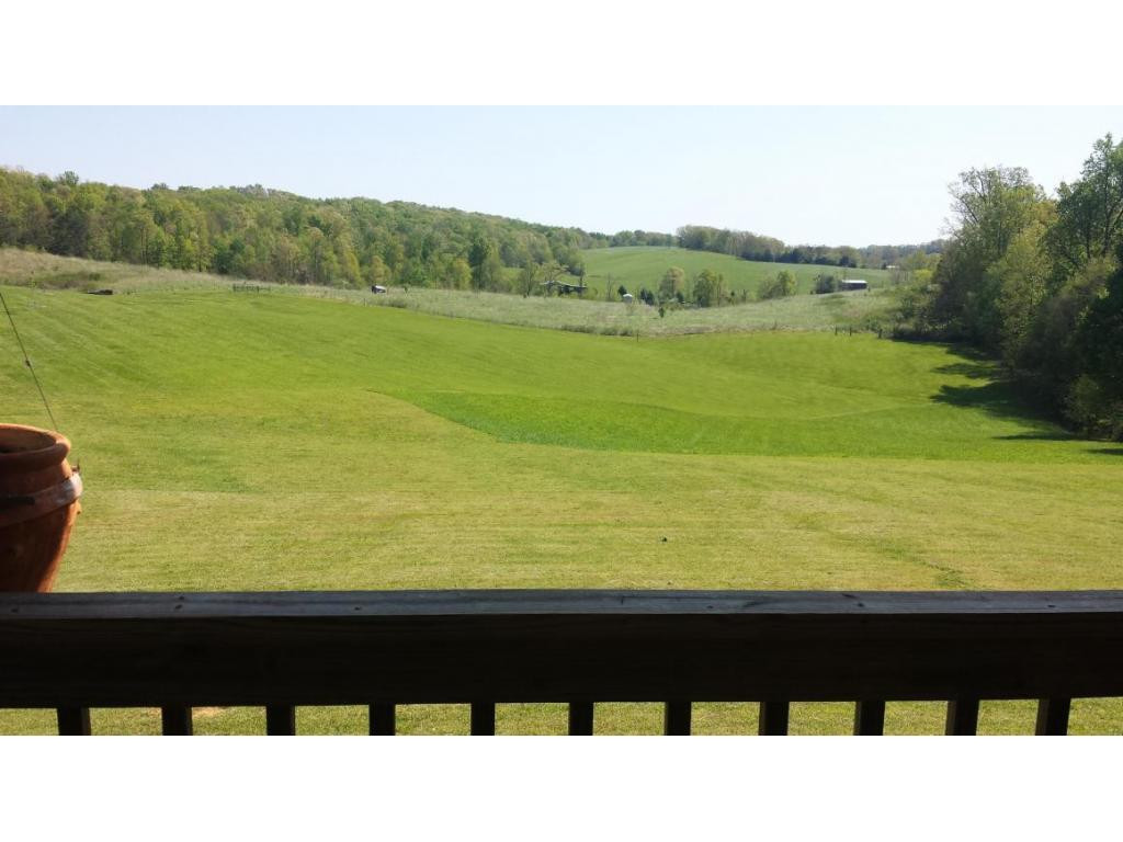 829 Gibson Road Greeneville, TN 37743 - Photo 3 of 24 Beautiful front porch view