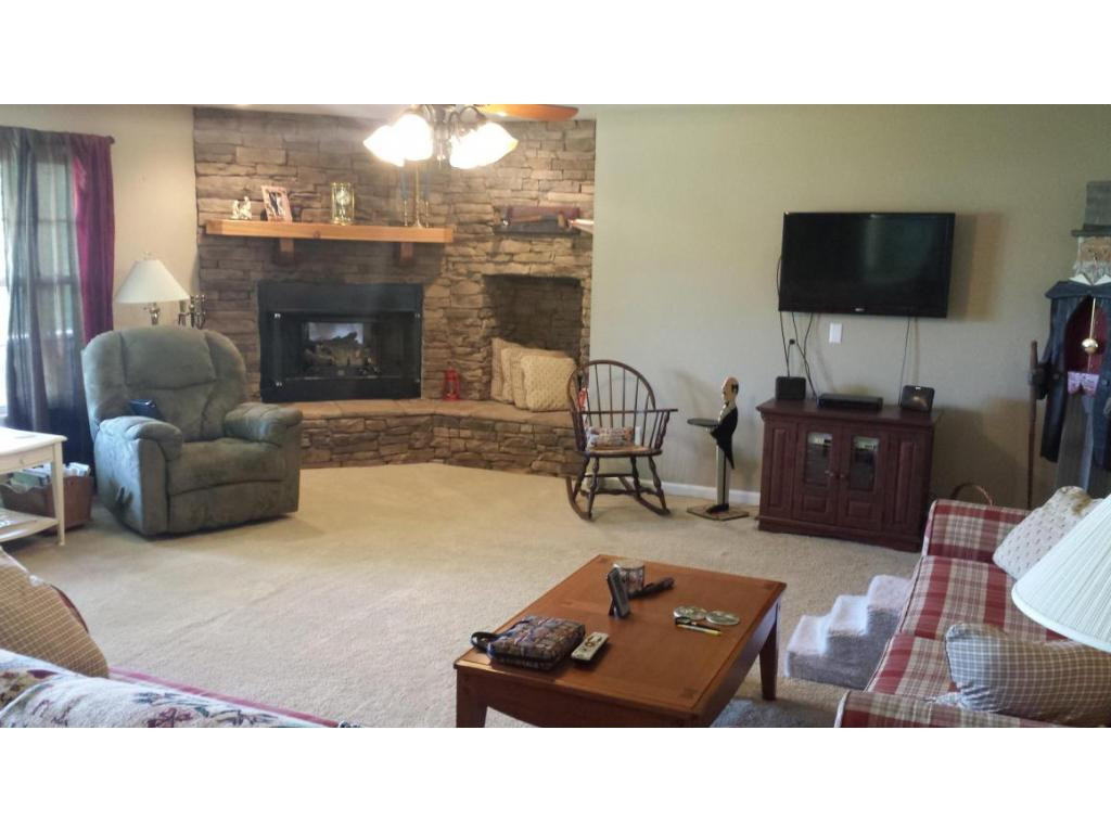 829 Gibson Road Greeneville, TN 37743 - Photo 5 of 24 Great stone fireplace