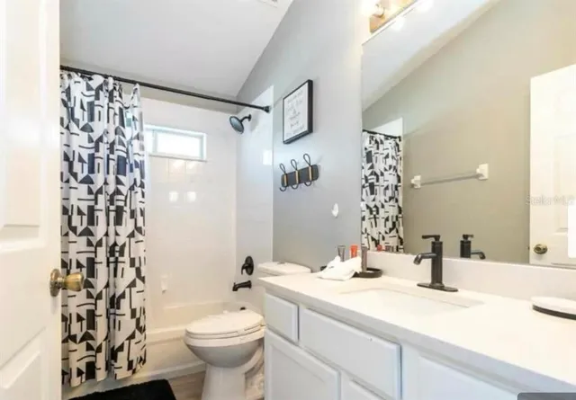 $430,000 | 16629 Rolling Green Drive, Clermont, FL 34714