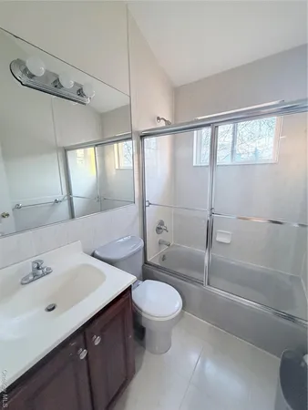 $4,600 | 150 Jefferson Avenue, Unit B, Mineola, NY 11501