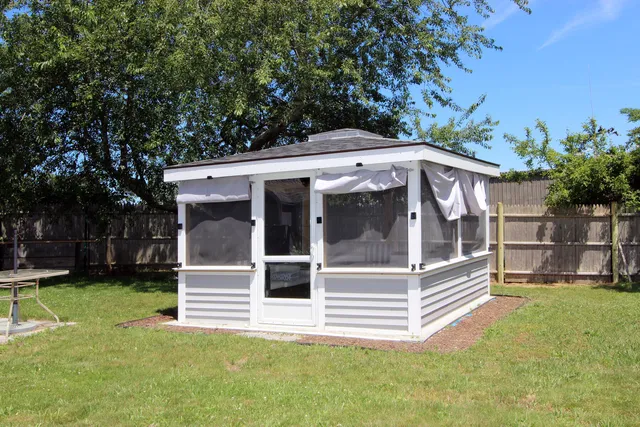 $675,000 | 72 Grove Street, Hyannis, MA 02601