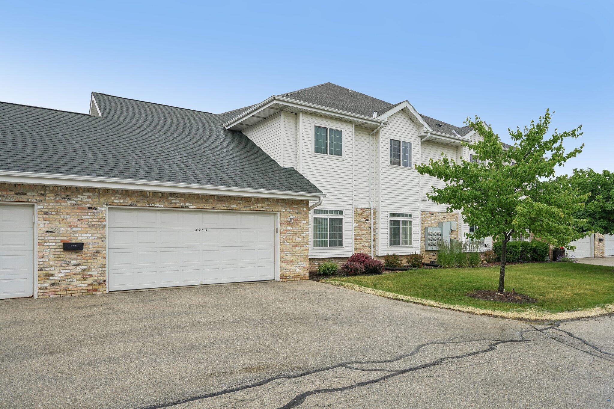 4237 Taylor Harbor West, Unit 3 Mount Pleasant, WI 53403 - Photo 7 of 30 34-web-or-mls-Taylor Harbor W W-3-S0606-
