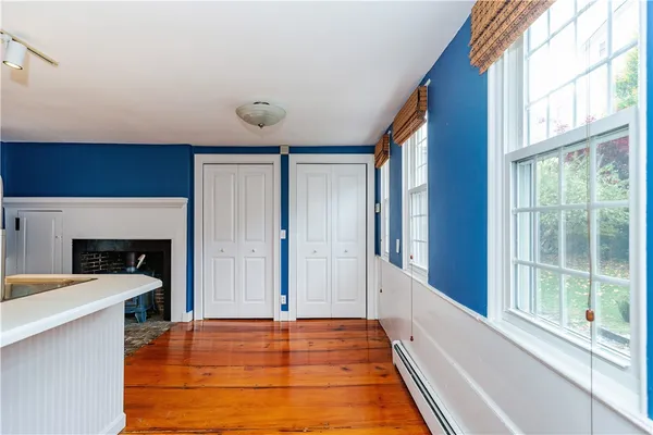 $3,250 | 19 King Street, Unit 1, East Greenwich, RI 02818