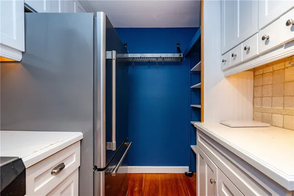 $3,250 | 19 King Street, Unit 1, East Greenwich, RI 02818