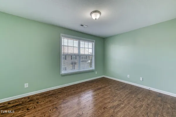 $259,900 | 396 Jonesboro Road, Unit 25F, Piney Flats, TN 37686