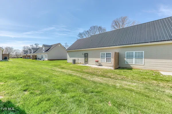 $259,900 | 396 Jonesboro Road, Unit 25F, Piney Flats, TN 37686