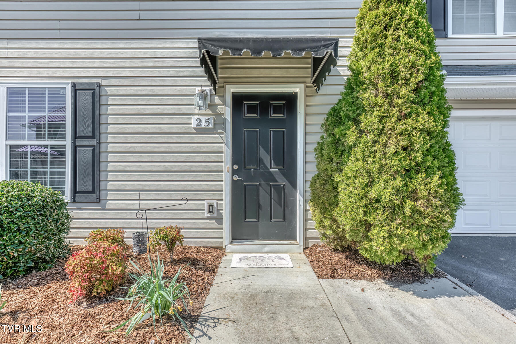 396 Jonesboro Road, Unit 25F Piney Flats, TN 37686 - Photo 4 of 35 396 Jonesboro Rd, Unit 25-2