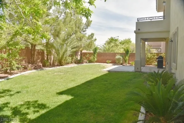 $4,335 | 101 North Buteo Woods Lane, Las Vegas, NV 89144