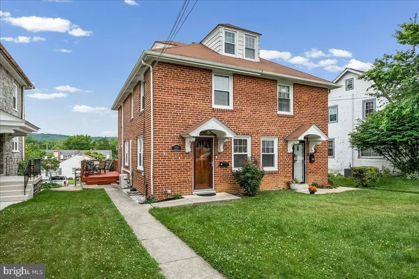 $319,000 | 337 West Pennsylvania Avenue, Downingtown, PA 19335