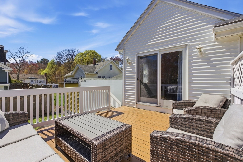 7 Maple Street, Unit 7 Reading, MA 01867 - Photo 15 of 40