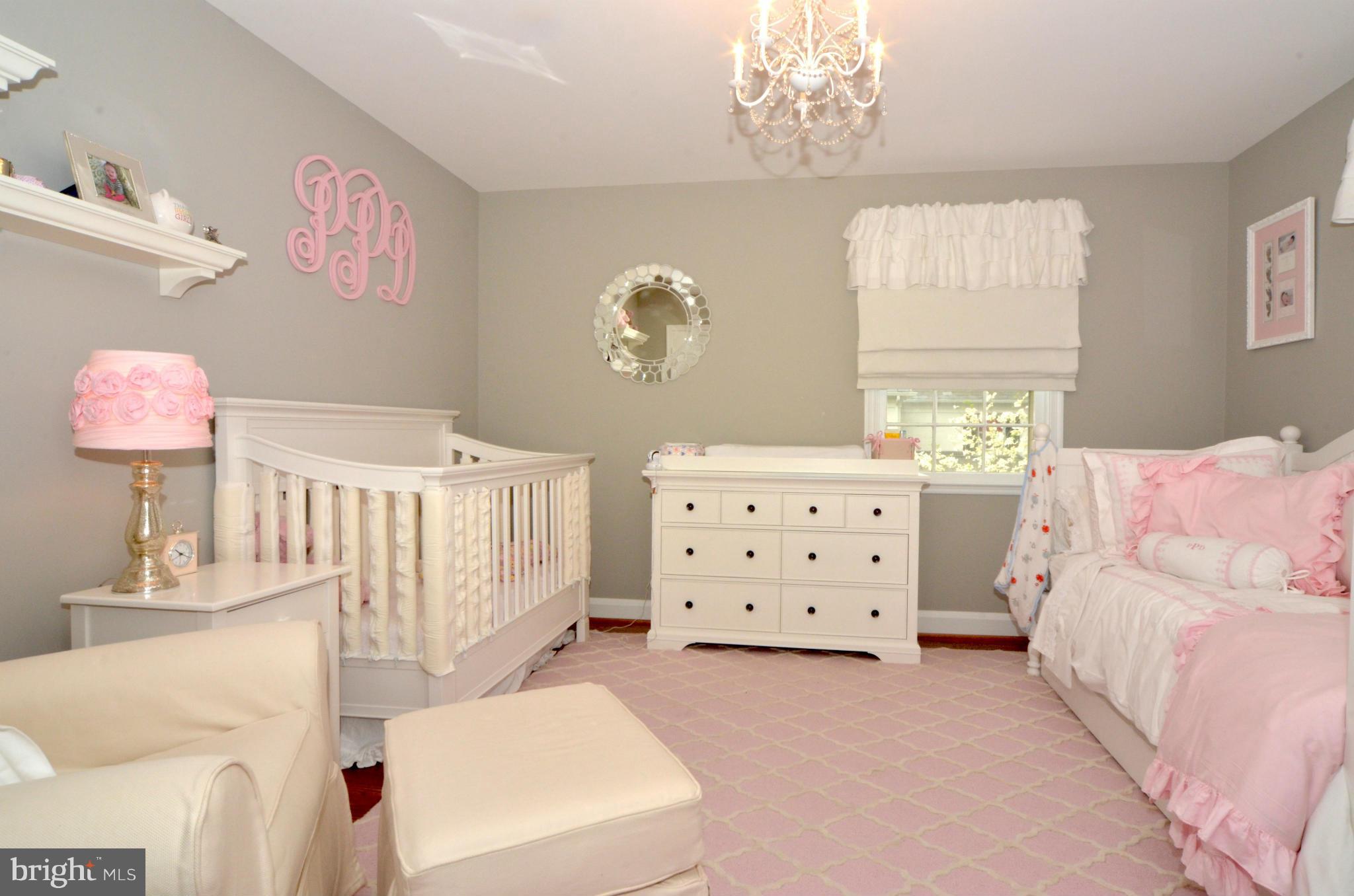 5612 Enderly Road Baltimore, MD 21212 - Photo 13 of 28 Bedroom 3