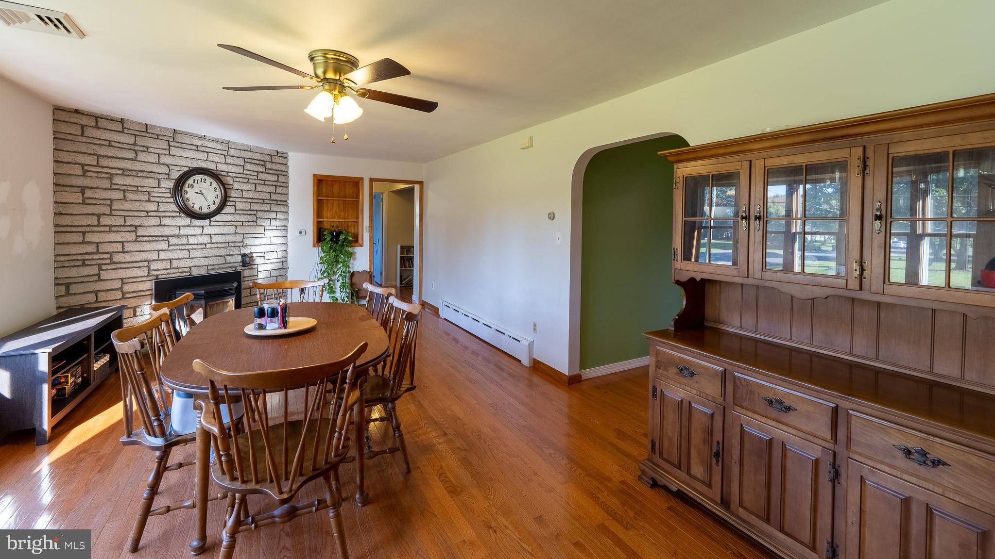 401 East Moyer Road Pottstown, PA 19464 - Photo 4 of 43 Gallery Image 4